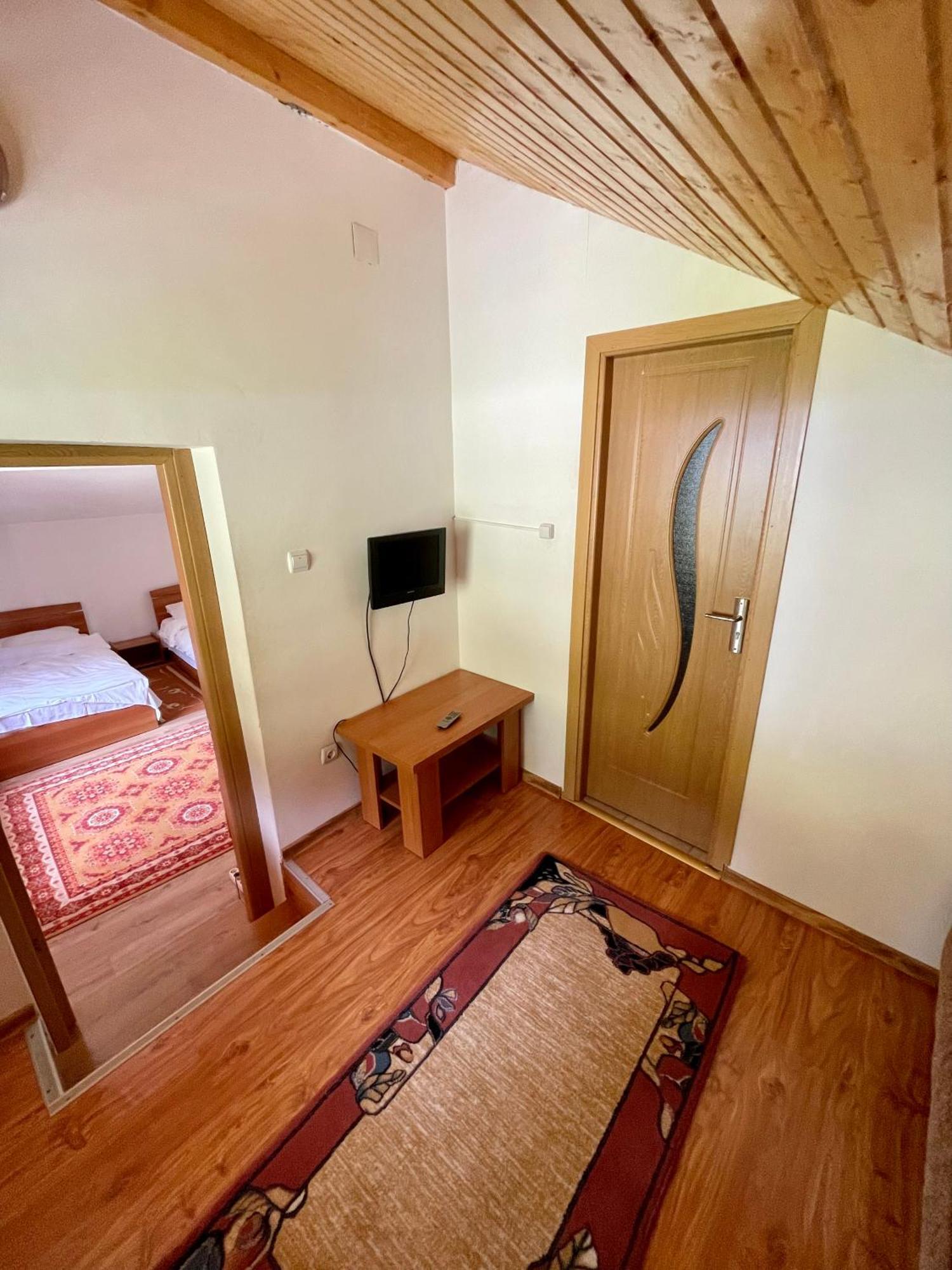 Casa De Vacanta Trei Brazi Ранка Екстериор снимка